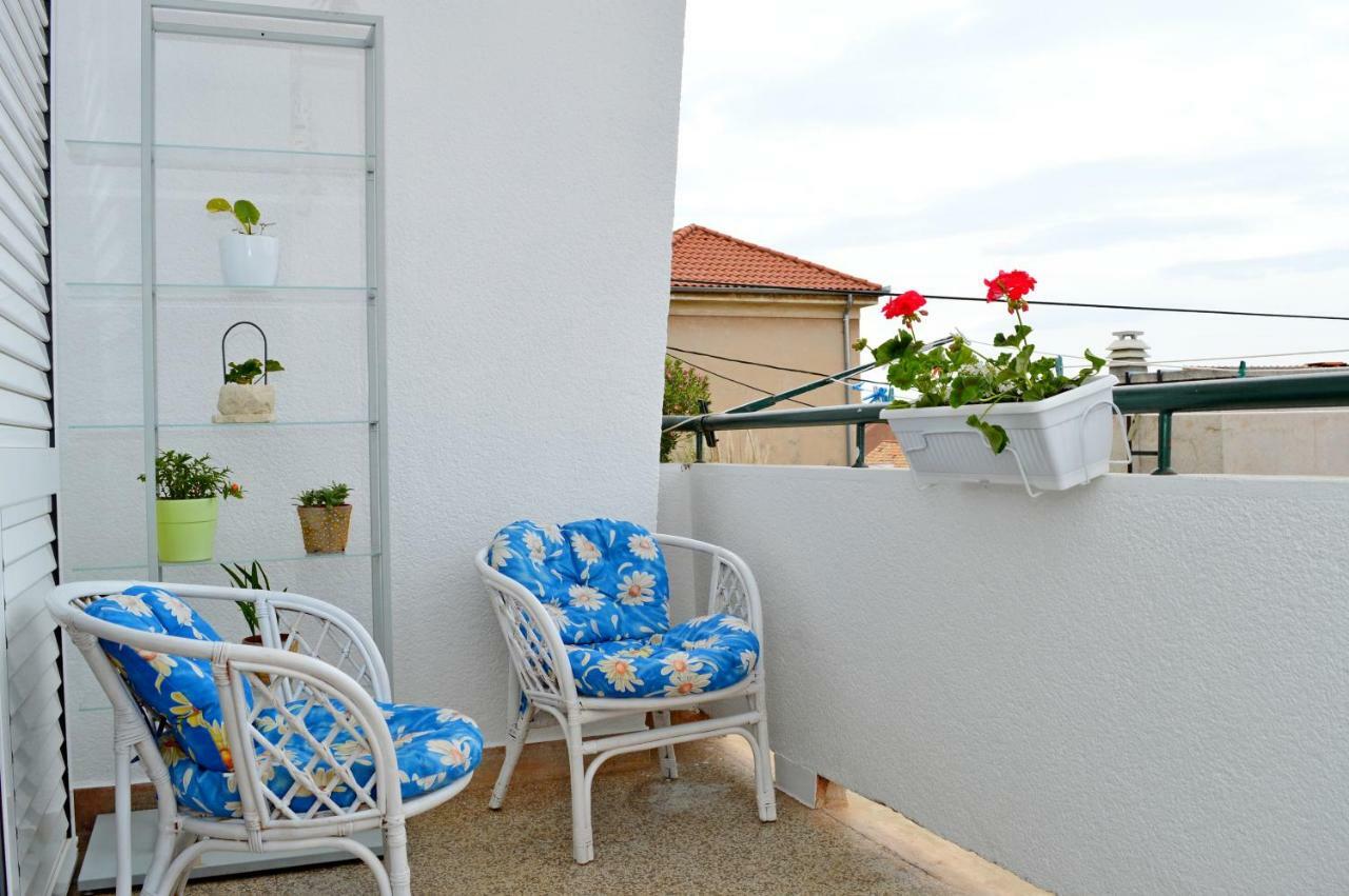 Braavos Apartamento Šibenik Exterior foto